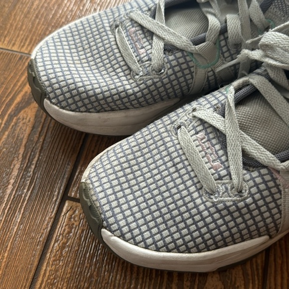 Nike LeBron Witness VII HO 22 Performance Basketball Shoe Men’s Size 8 - Picture 5 of 7